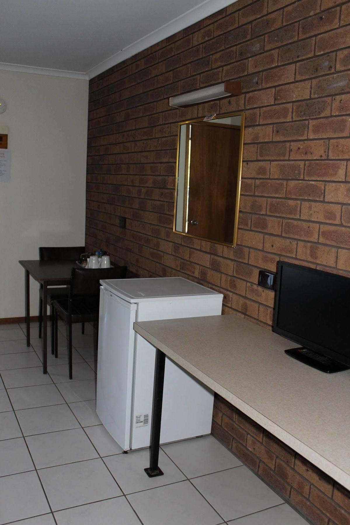 Dunolly Golden Triangle Motel Exterior photo